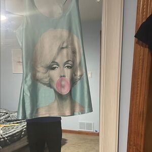 Chic Tank Top with Iconic Graphic